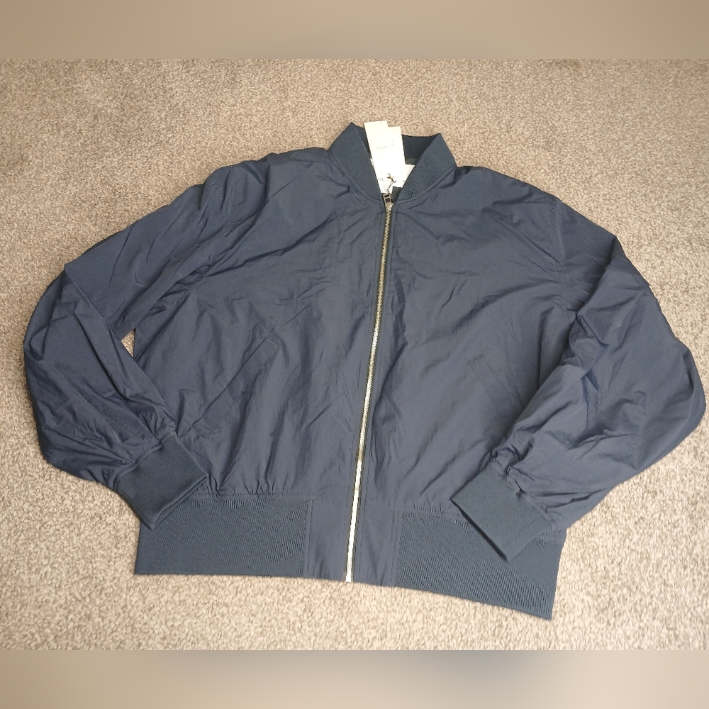 NWT Calvin Klein Men’s Matte Bomber Jacket - Navy Blue - Size L Water- Resistant